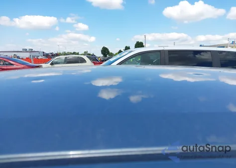 2020 Toyota Corolla Le z USA, uszkodzony, nr VIN 5YFEPRAE9LP057579